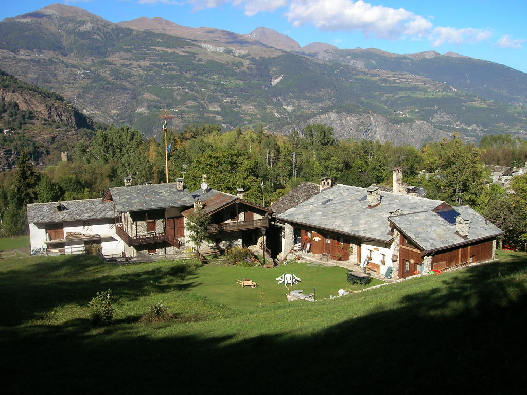Les Chevreuils Bed & Breakfast อินทรอด ภายนอก รูปภาพ